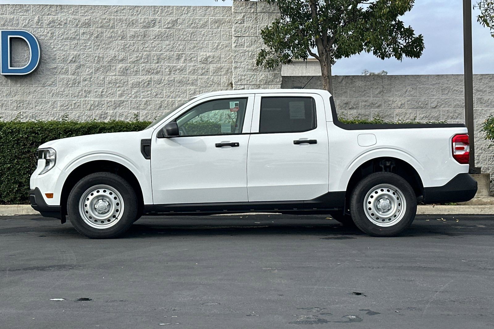 New 2026 Ford Maverick XL w/ 4K Tow Package image 7