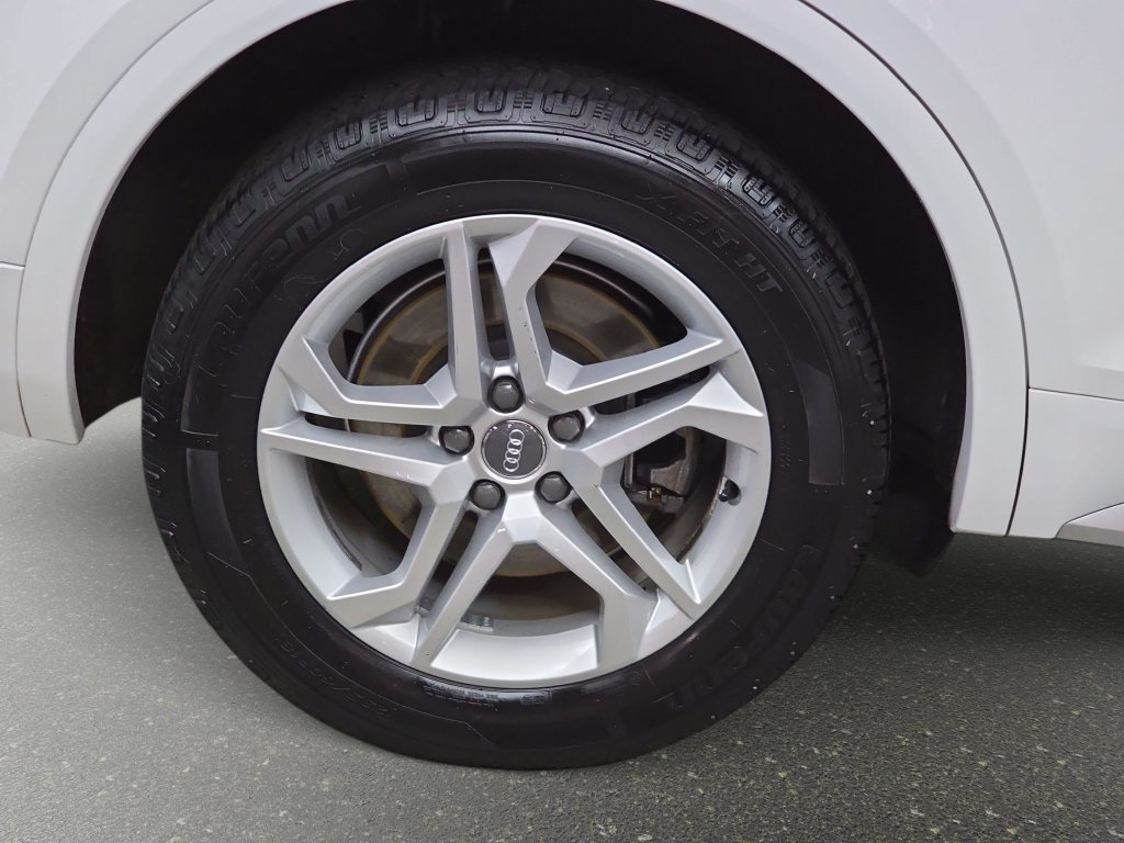 Used 2018 Audi Q5 2.0T Premium AWD/4WD image 33