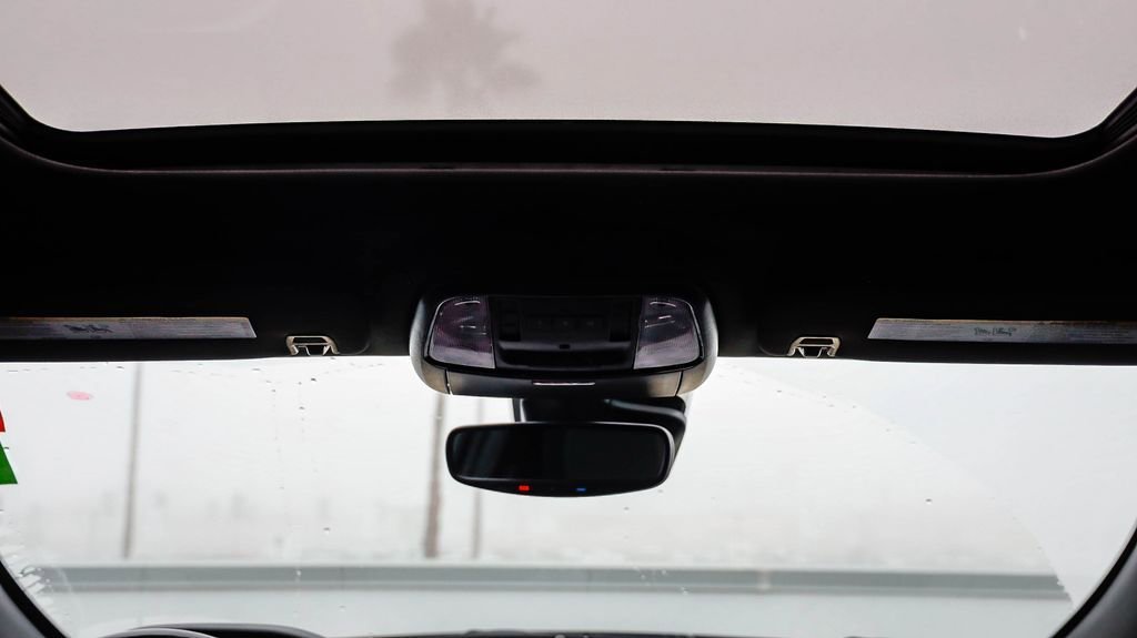 Certified 2024 Dodge Durango GT image 17