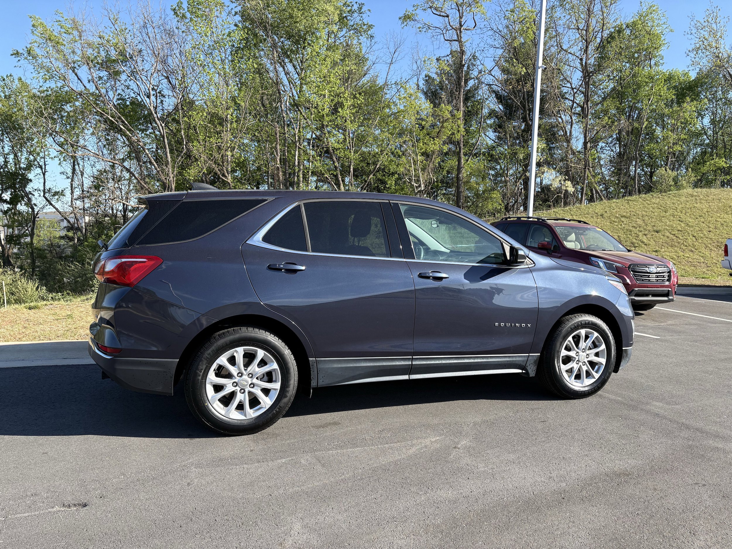 Used 2019 Chevrolet Equinox LT FWD image 8