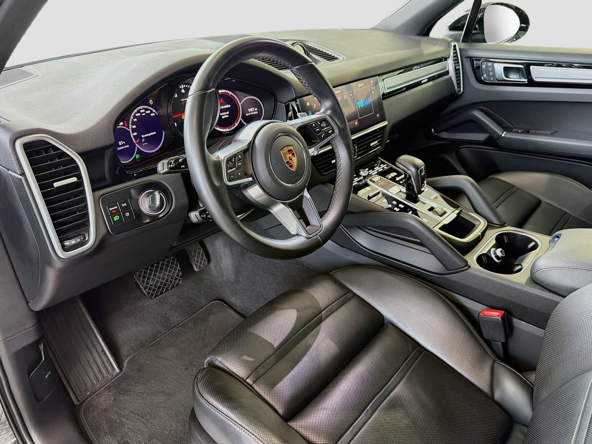 Used 2023 Porsche Cayenne AWD/4WD image 36