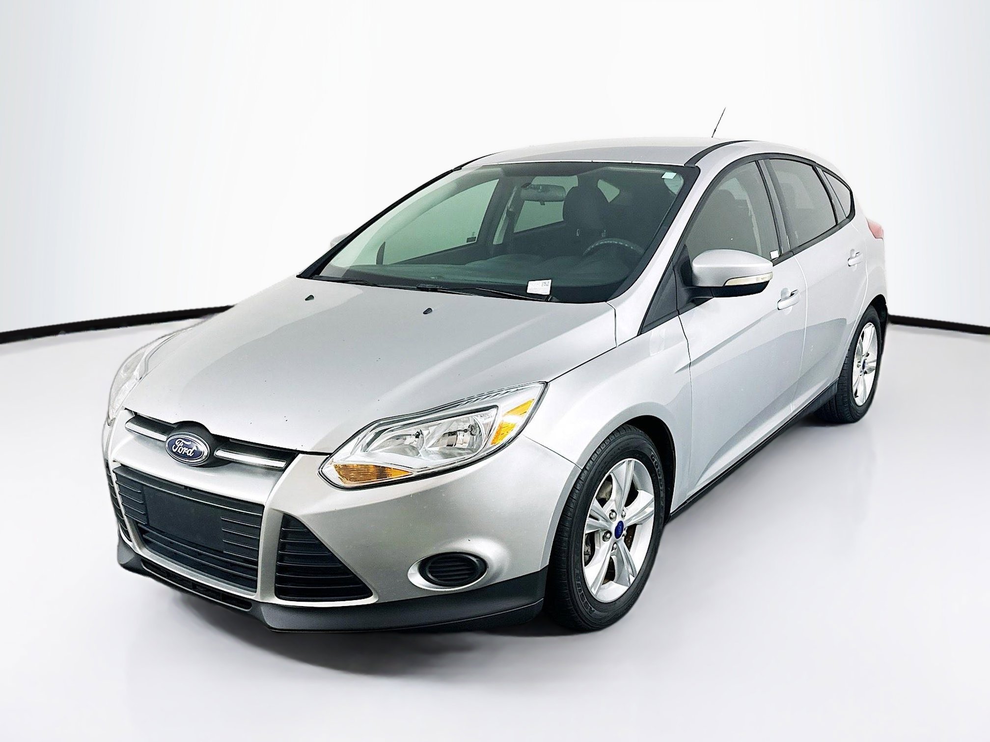Used 2013 Ford Focus SE FWD image 3
