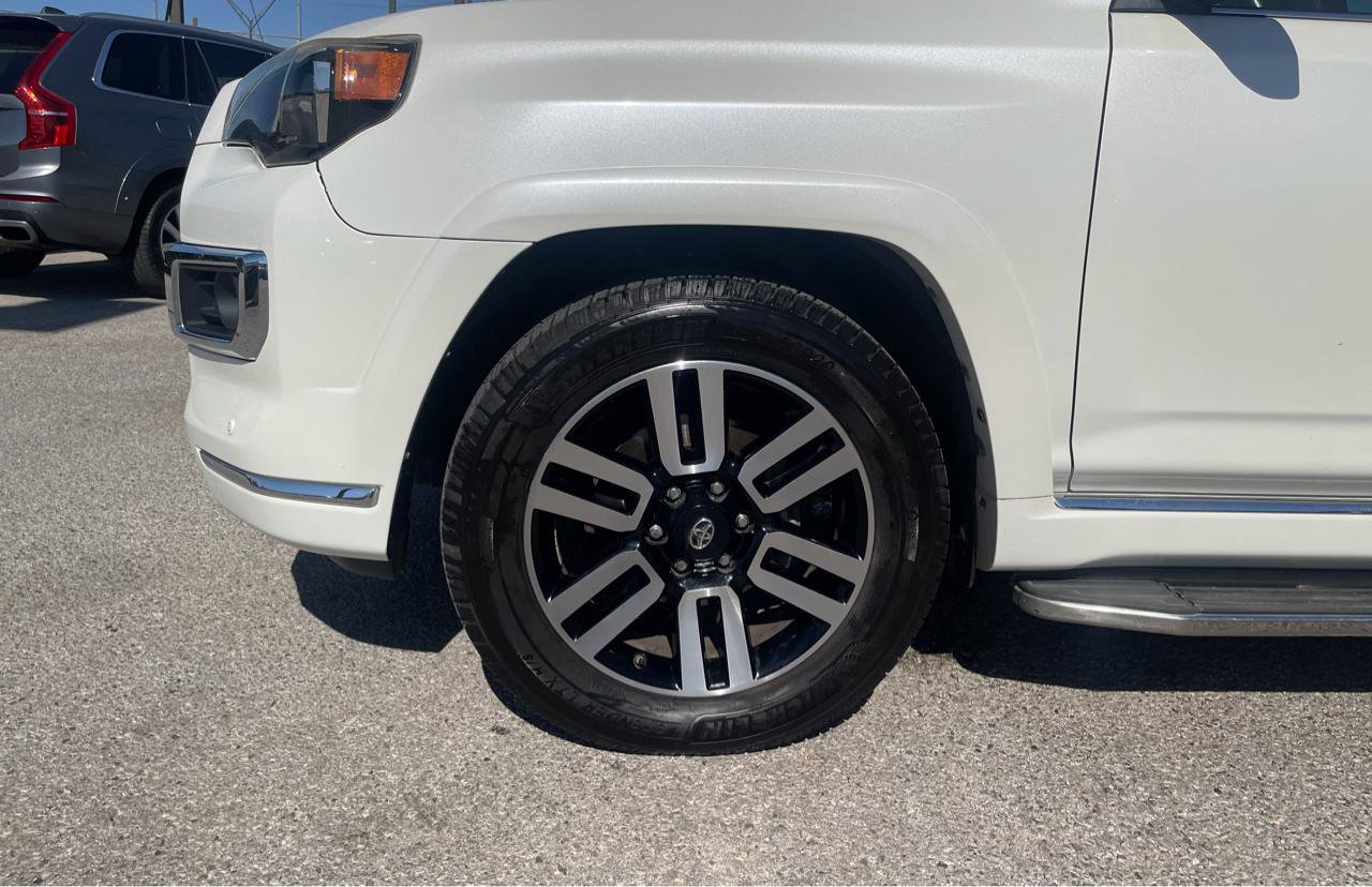 Used 2014 Toyota 4Runner Limited image 28