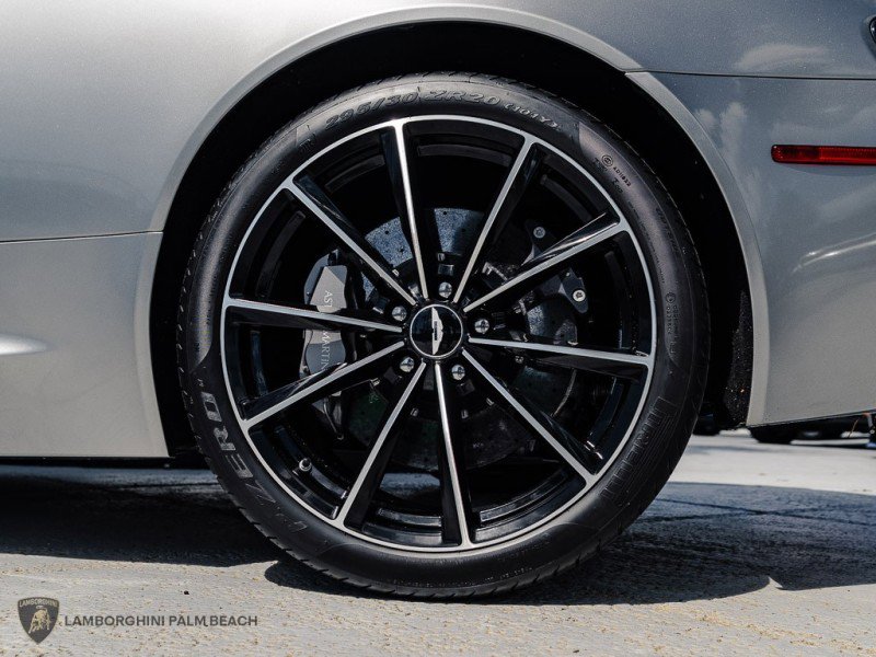 Used 2016 Aston Martin DB9 GT image 35