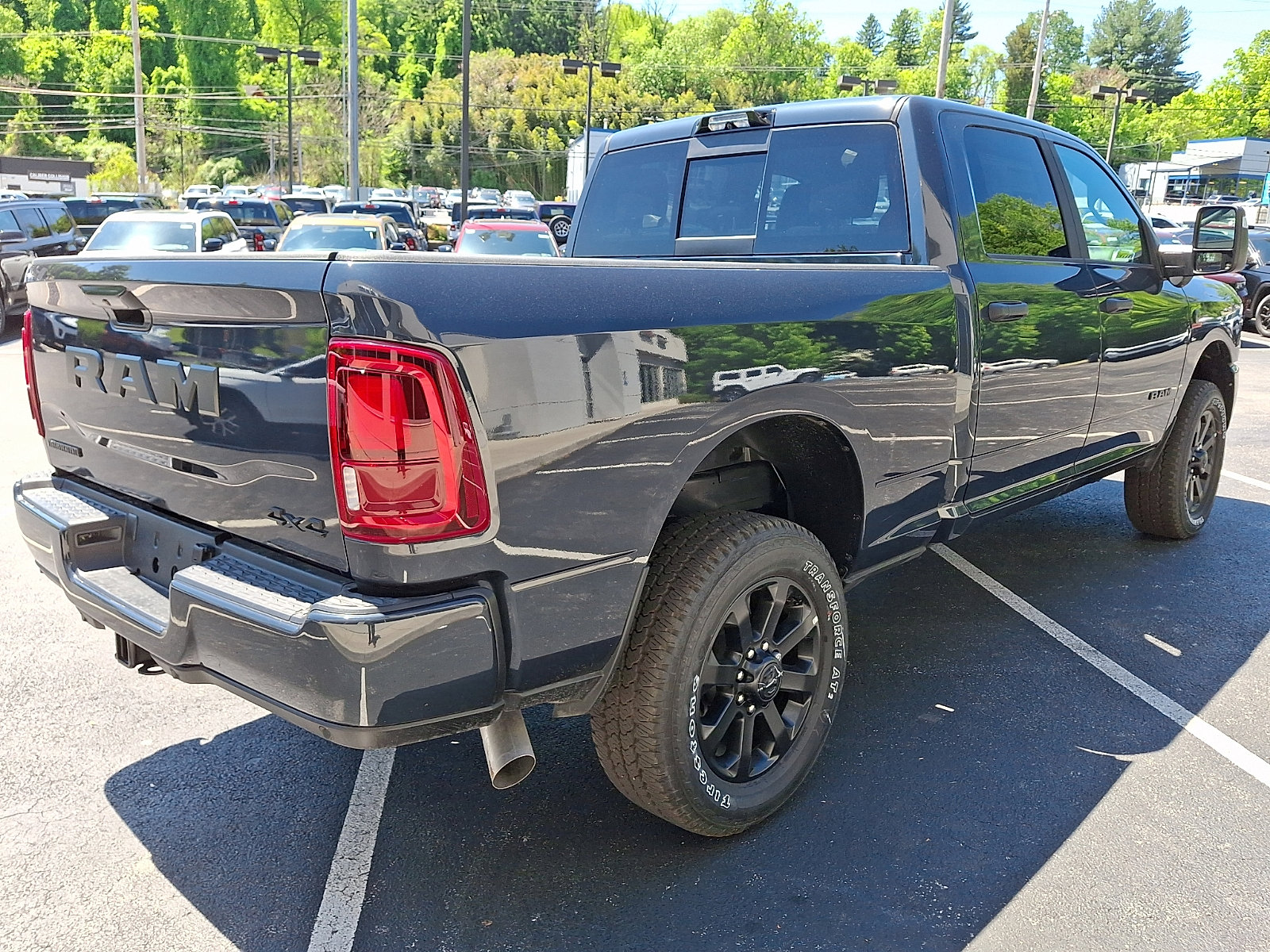 New 2026 RAM 2500 Big Horn AWD/4WD image 3