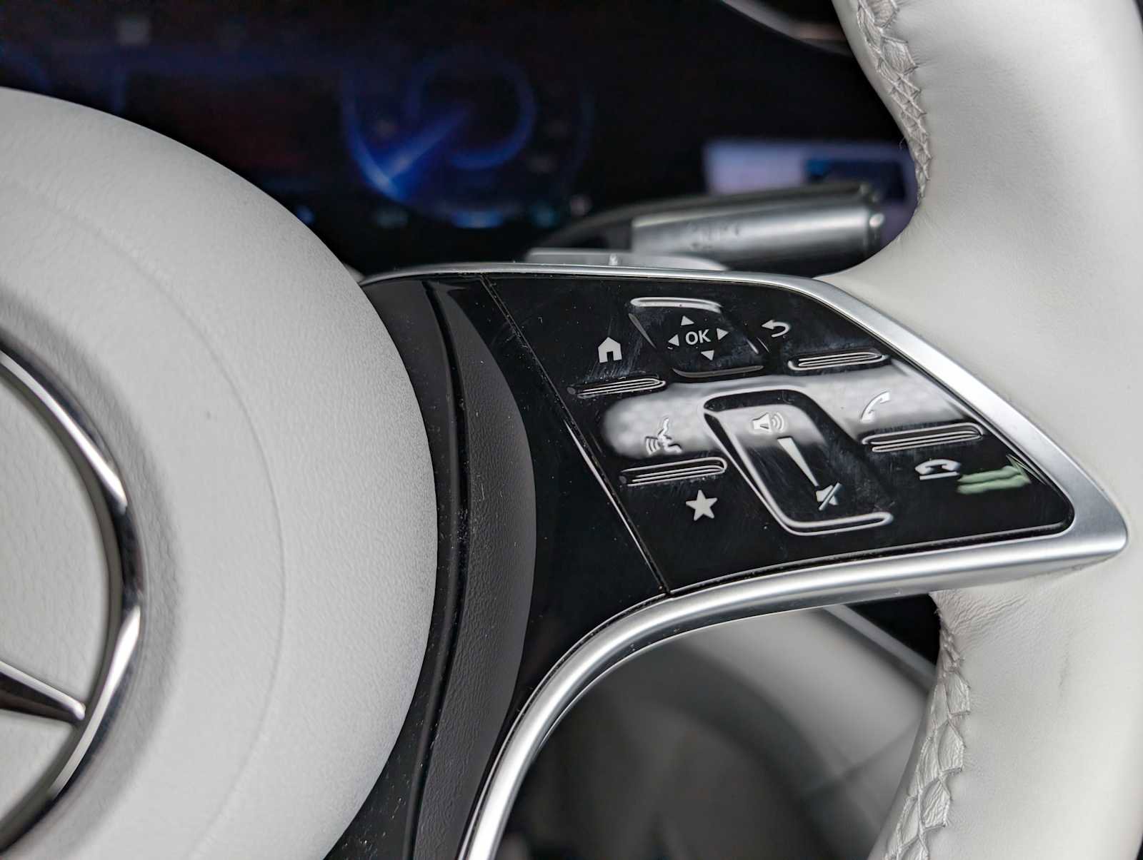 Certified 2023 Mercedes-Benz EQS 580 4MATIC SUV image 32