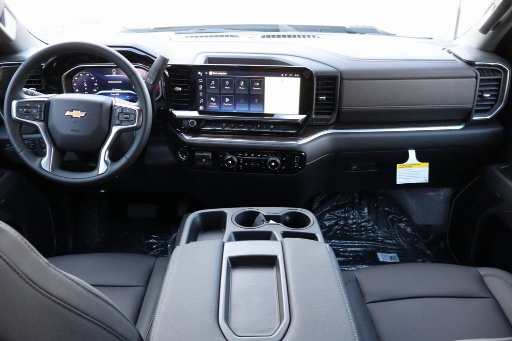 New 2026 Chevrolet Silverado 3500 LT image 16