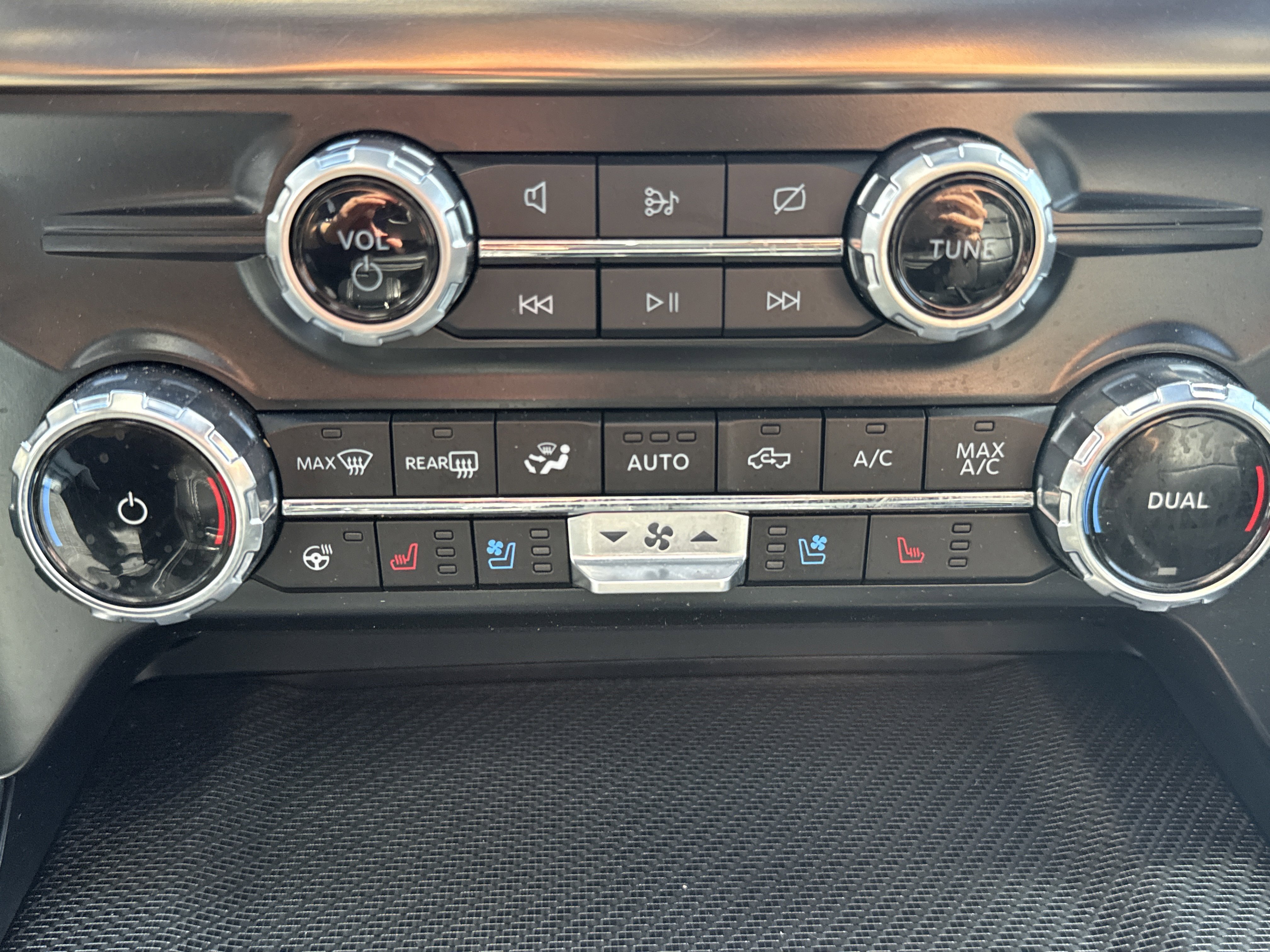Certified 2023 Ford F150 Raptor AWD/4WD image 24