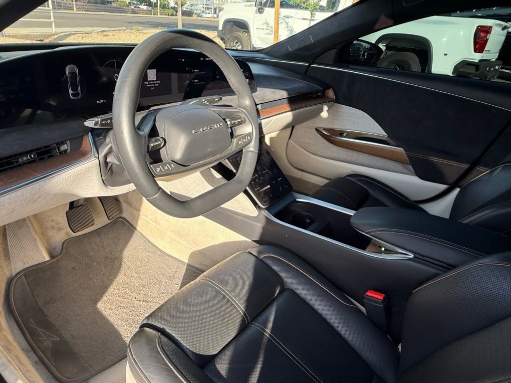 Used 2022 Lucid Air Grand Touring image 10