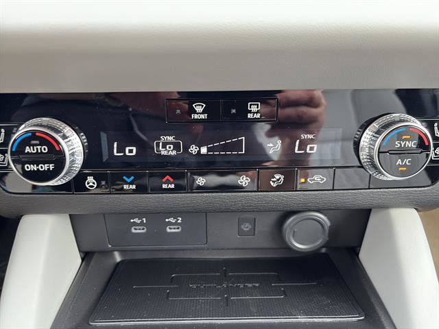 New 2026 Mitsubishi Outlander SEL FWD image 27