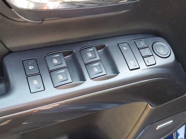 Certified 2015 GMC Sierra 1500 SLT w/ All-Terrain Package AWD/4WD image 15