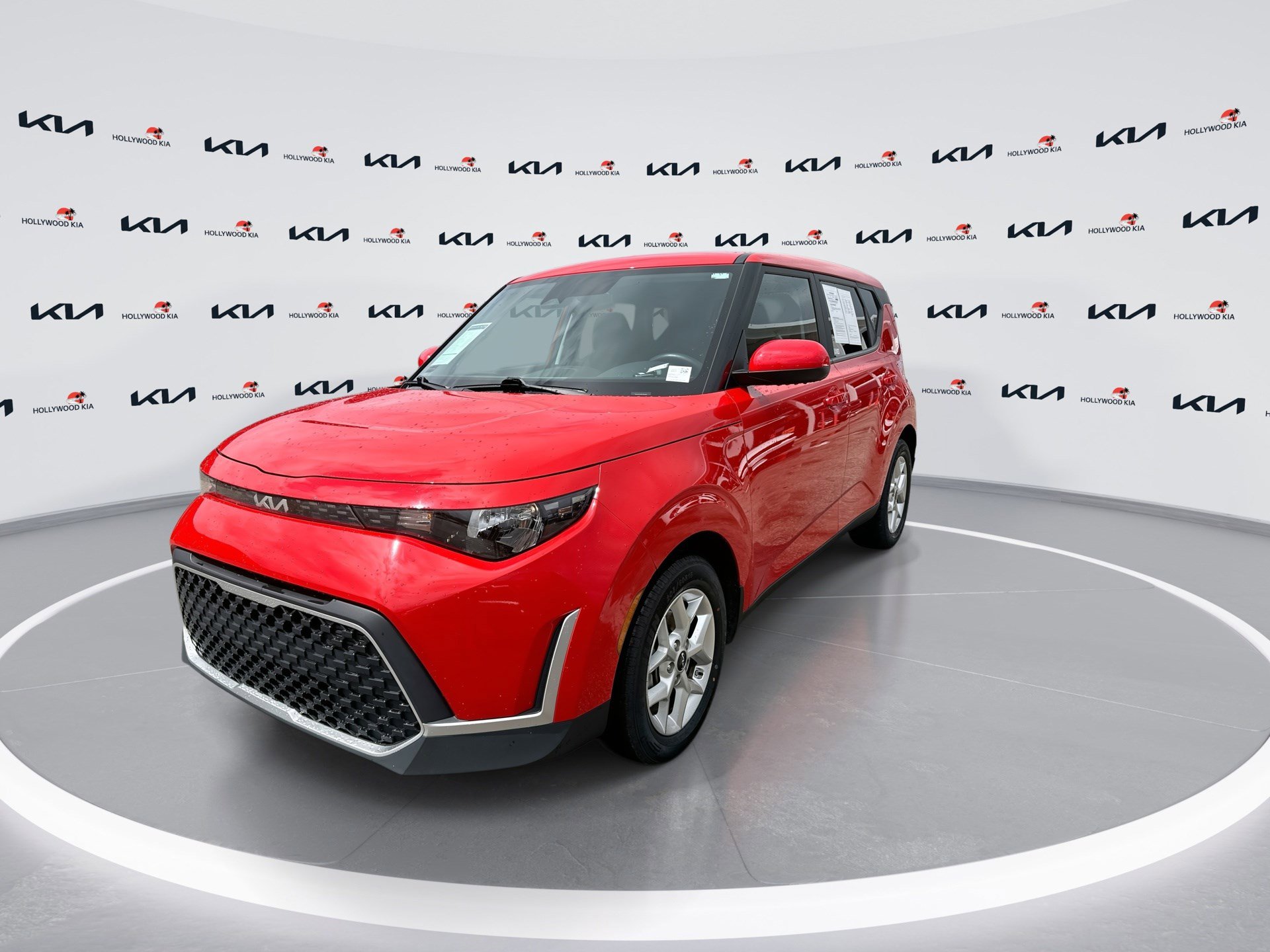Certified 2023 Kia Soul S image 4