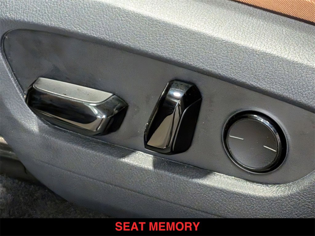 Used 2025 Lexus RX 350 Premium w/ Convenience Package image 14