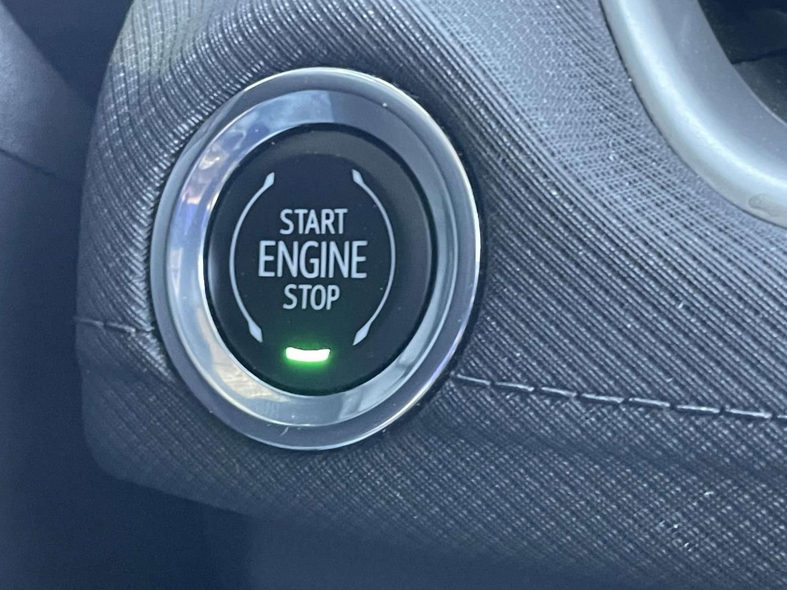 Used 2025 Chevrolet TrailBlazer LT w/ Convenience Package image 18