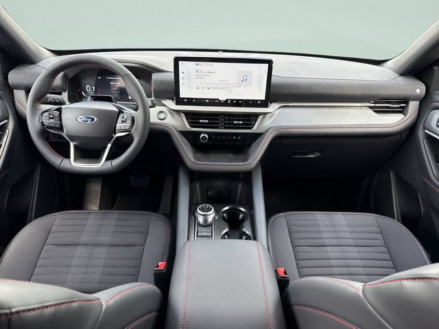 New 2026 Ford Explorer ST-Line w/ ST-Line Street Pack AWD/4WD image 25