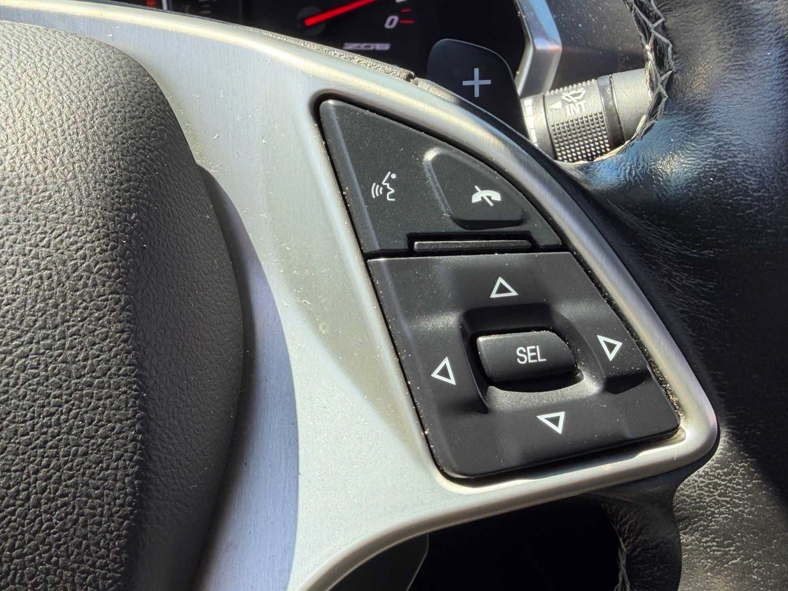 Used 2018 Chevrolet Corvette Z06 RWD image 18