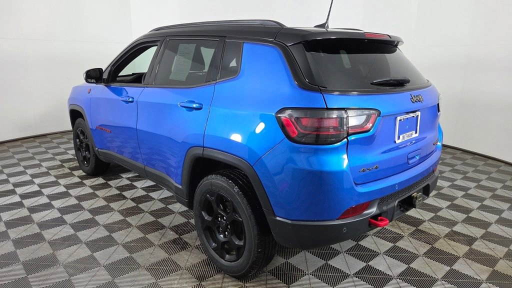 Used 2024 Jeep Compass Trailhawk w/ Trailhawk Elite Group image 7