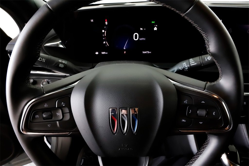 Used 2025 Buick Envista Sport Touring image 23