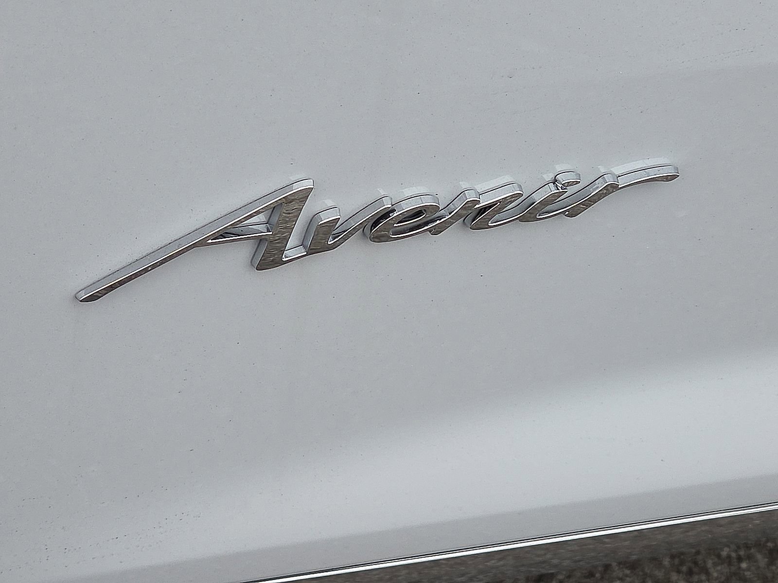 New 2026 Buick Enclave Avenir image 8