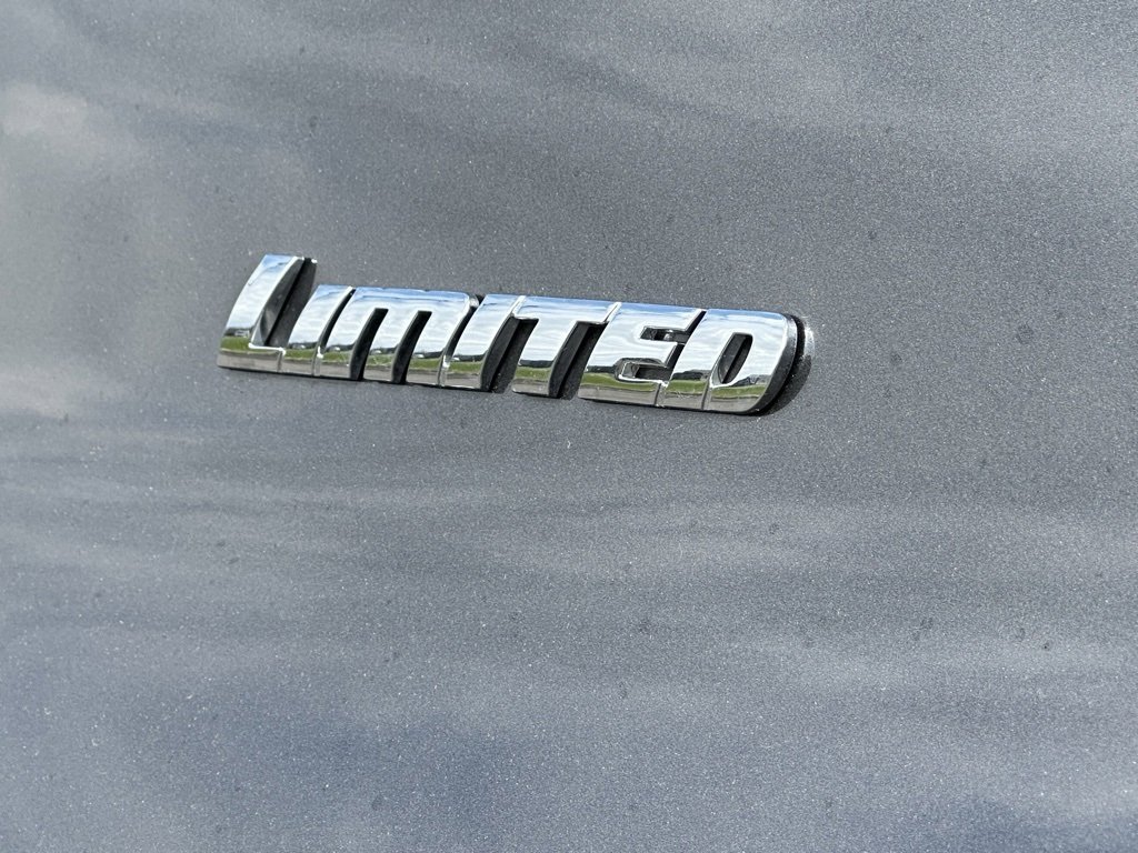 Used 2023 Toyota 4Runner Limited image 34