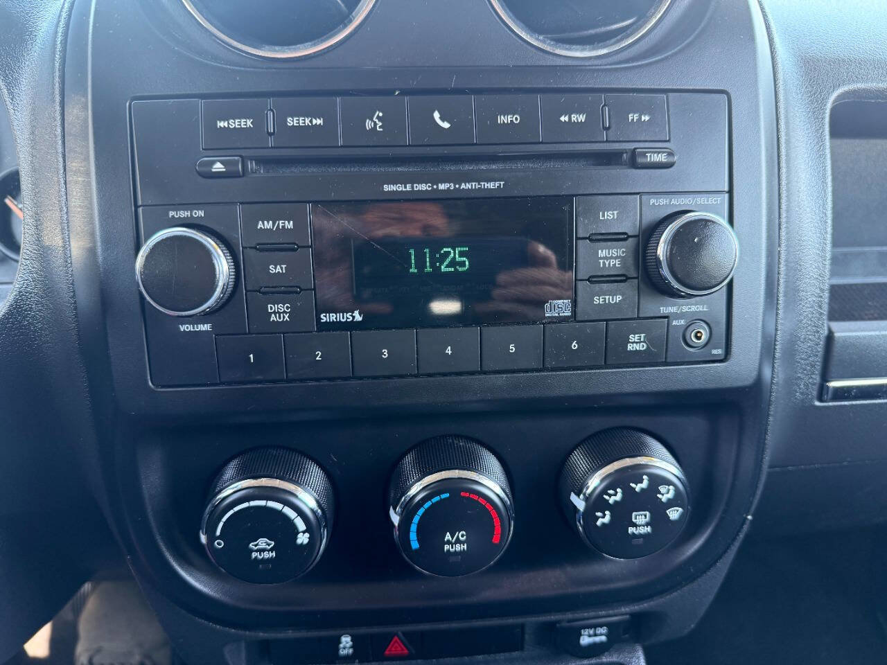 Used 2014 Jeep Patriot Sport w/ Power Value Group AWD/4WD image 18