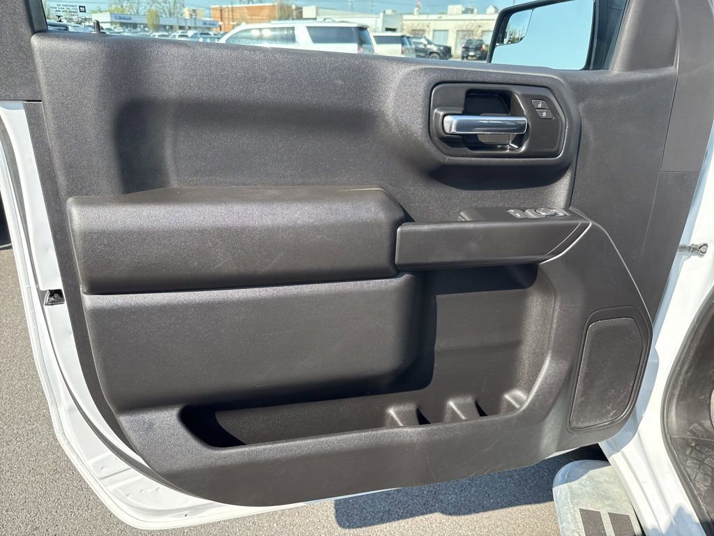 Used 2025 Chevrolet Silverado 1500 W/T image 13
