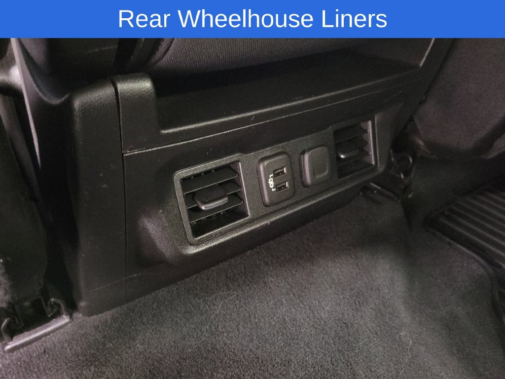 Used 2020 Chevrolet Silverado 1500 RST w/ RST 2.7L Value Package AWD/4WD image 32
