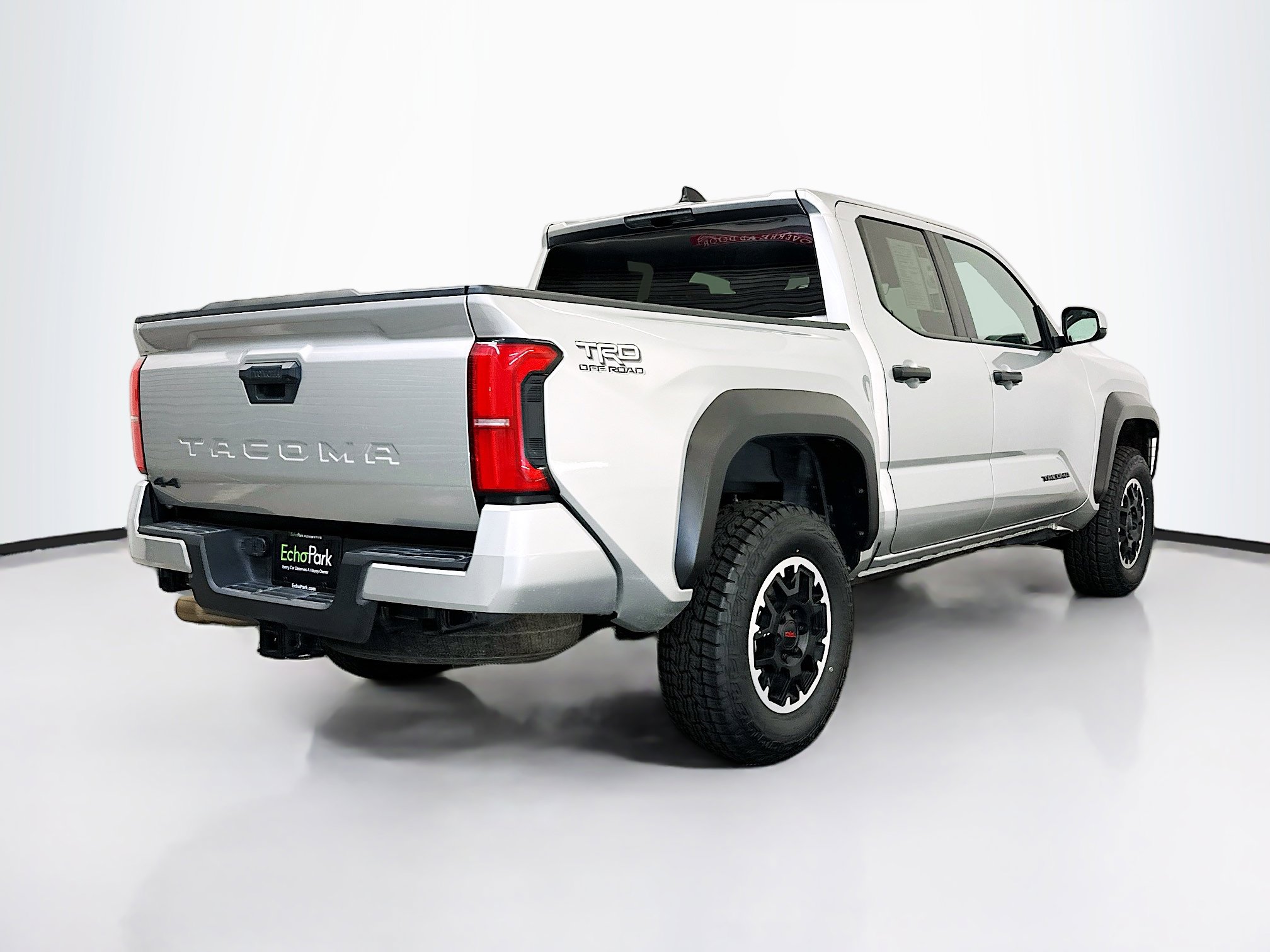 Used 2024 Toyota Tacoma TRD Off-Road image 9