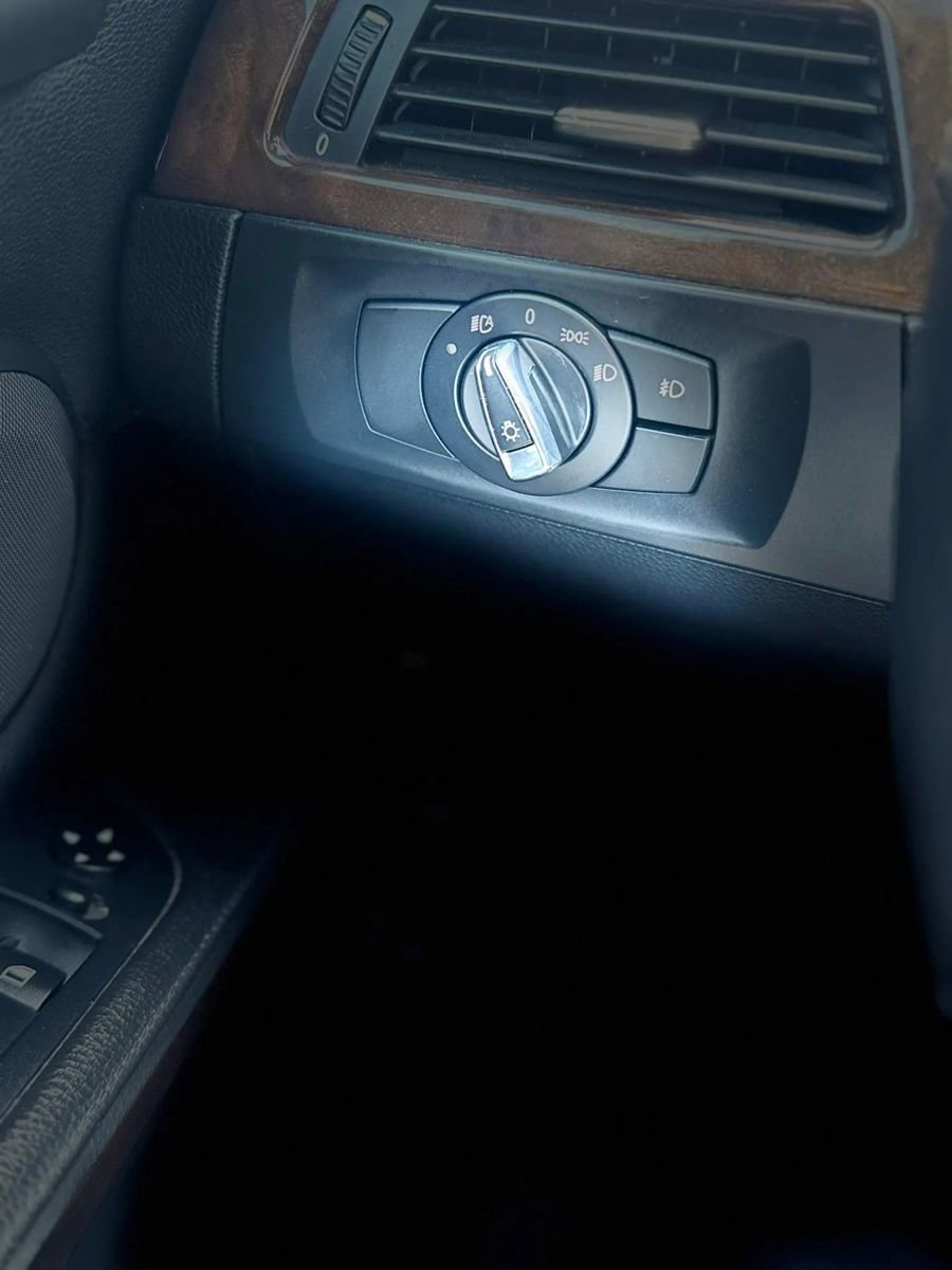 Used 2011 BMW 328i Coupe RWD image 31