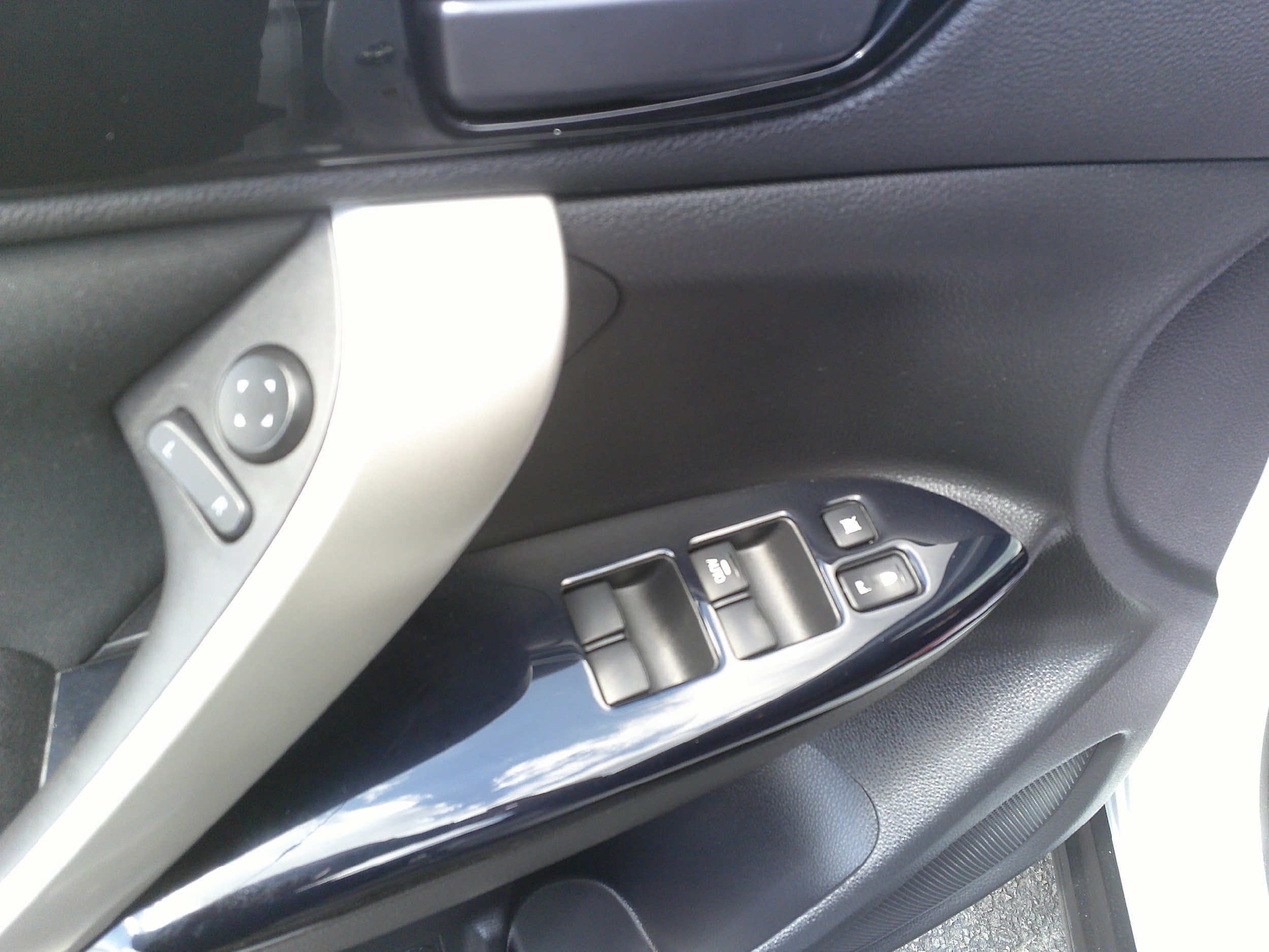 Used 2023 Mitsubishi Eclipse Cross SE AWD/4WD image 16