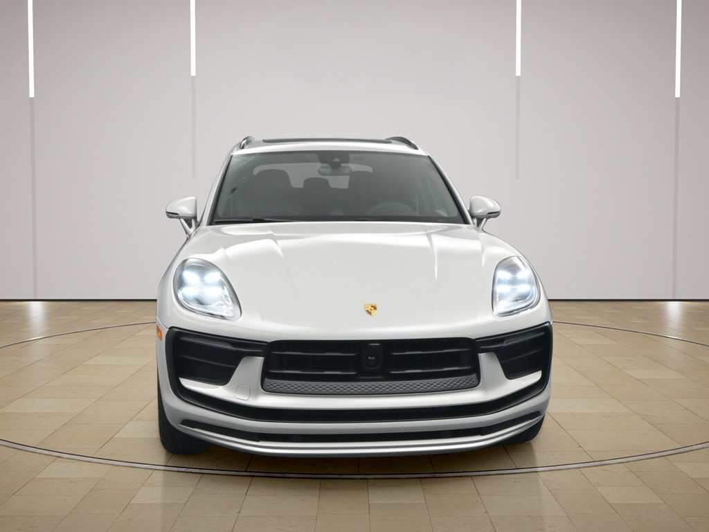 New 2026 Porsche Macan AWD/4WD image 25