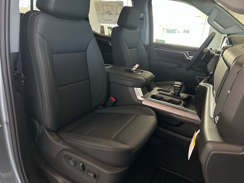 New 2026 Chevrolet Silverado 1500 LTZ w/ LTZ Premium Package image 15