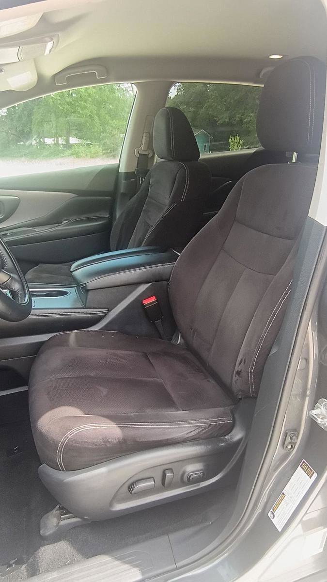 Used 2019 Nissan Murano SV image 10