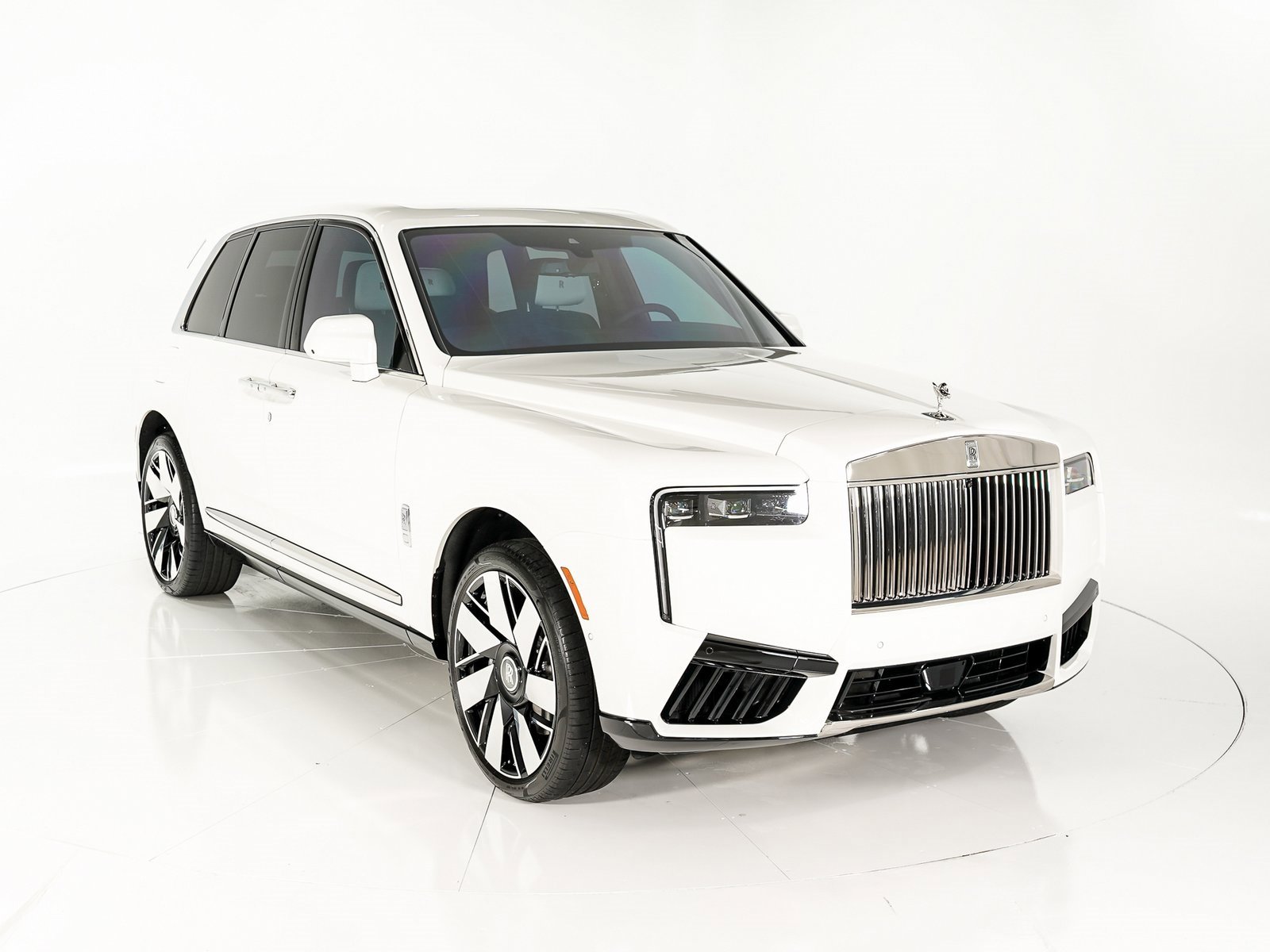 Certified 2025 Rolls-Royce Cullinan image 7