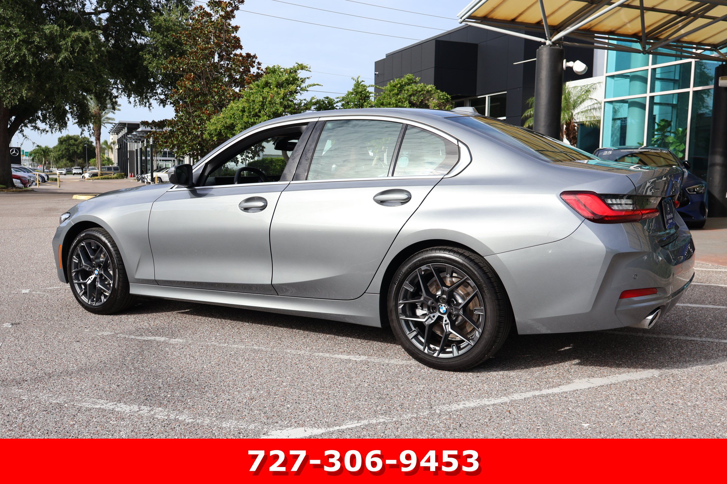 Used 2026 BMW 330i xDrive Sedan AWD/4WD image 7