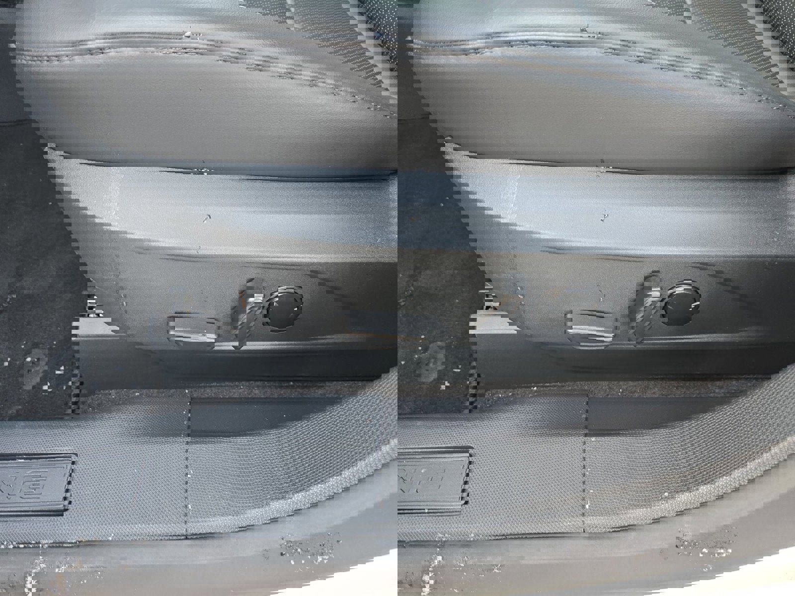 Certified 2025 Ford Mustang Mach-E Premium image 12