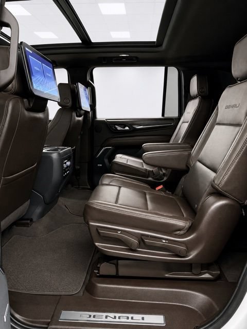 Used 2024 GMC Yukon XL Denali w/ Denali Reserve Package AWD/4WD image 20