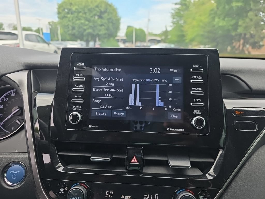 Used 2024 Toyota Camry SE FWD image 16