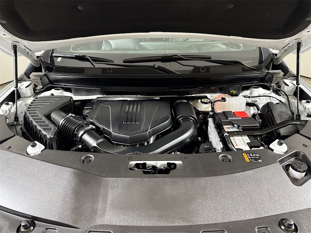 Certified 2025 Buick Enclave Sport Touring image 30