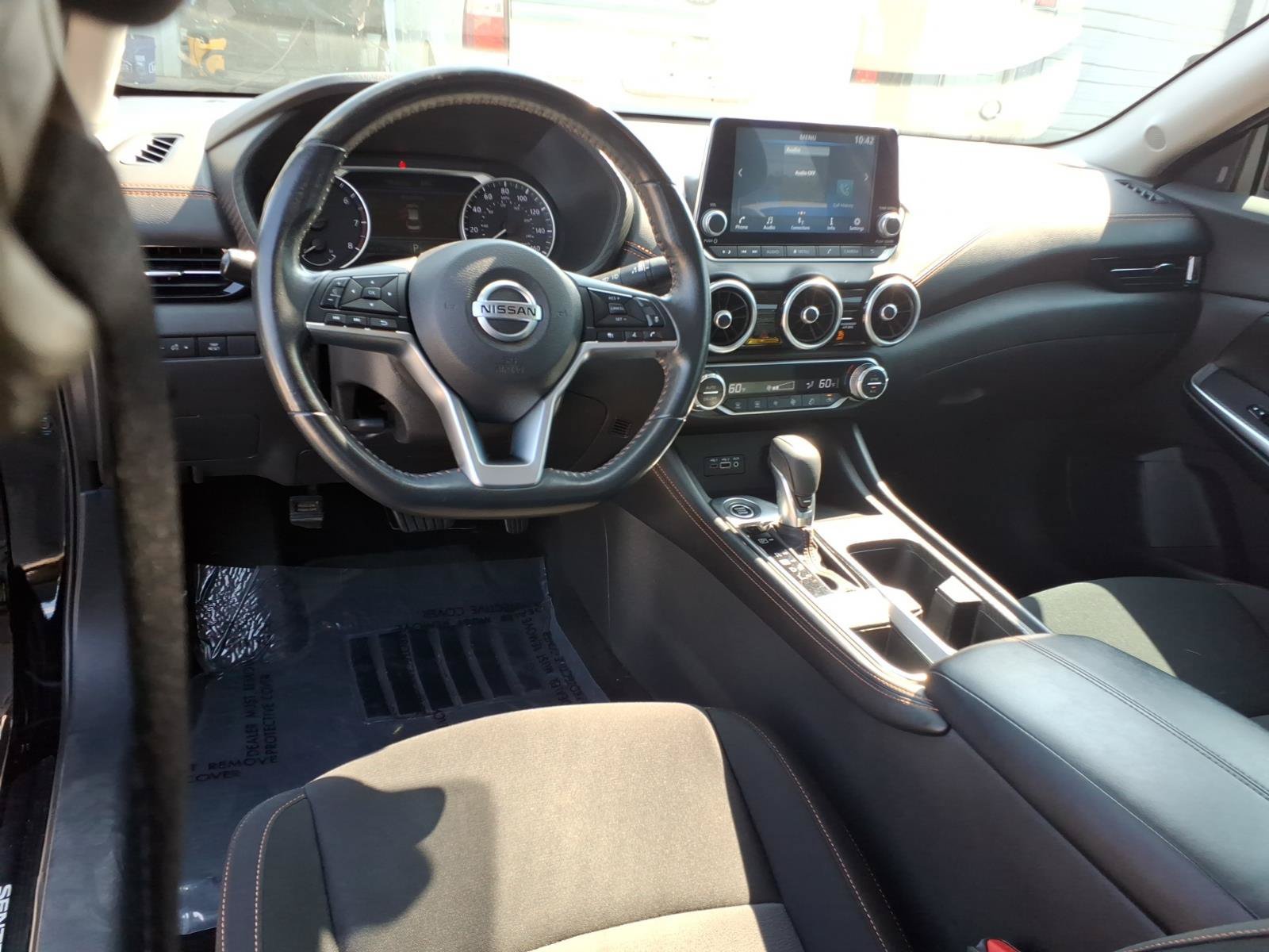 Used 2022 Nissan Sentra SR w/ Electronics Package FWD image 11