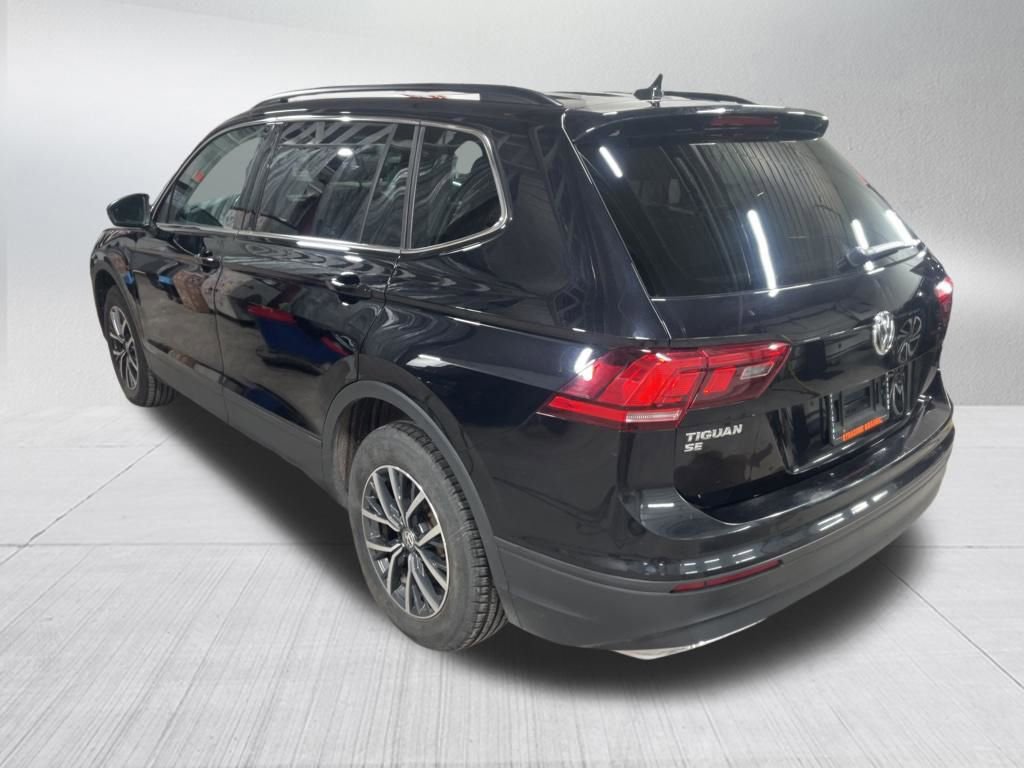 Used 2019 Volkswagen Tiguan SE w/ Panoramic Sunroof Package image 8