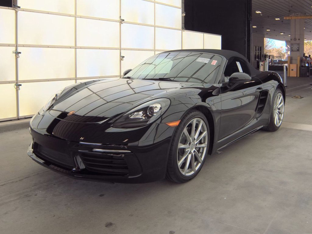 Used 2020 Porsche 718 Boxster image 5