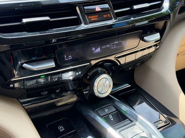 Used 2024 Acura MDX FWD image 24