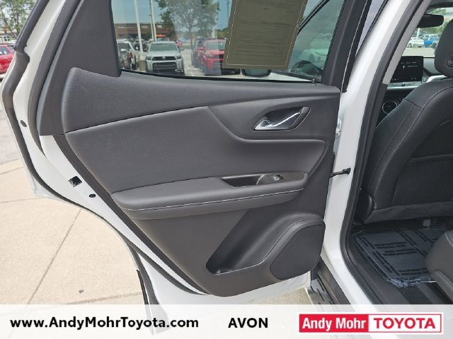 Used 2023 Chevrolet Blazer LT FWD image 28