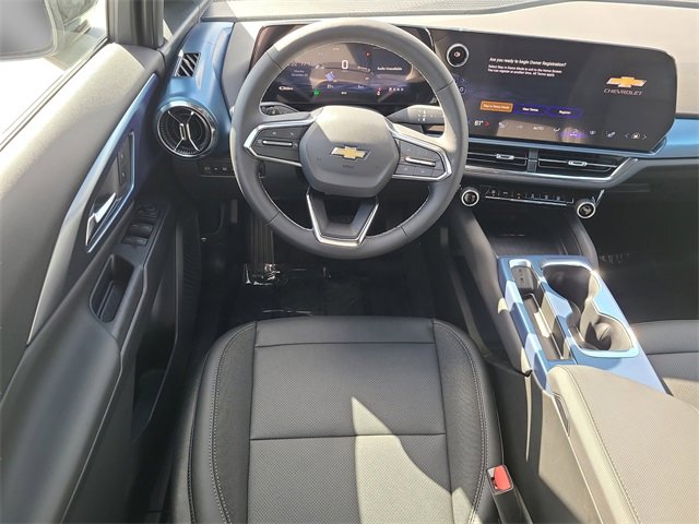 New 2026 Chevrolet Equinox EV LT image 17