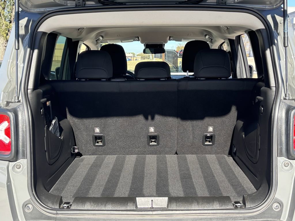 Used 2021 Jeep Renegade Sport image 23