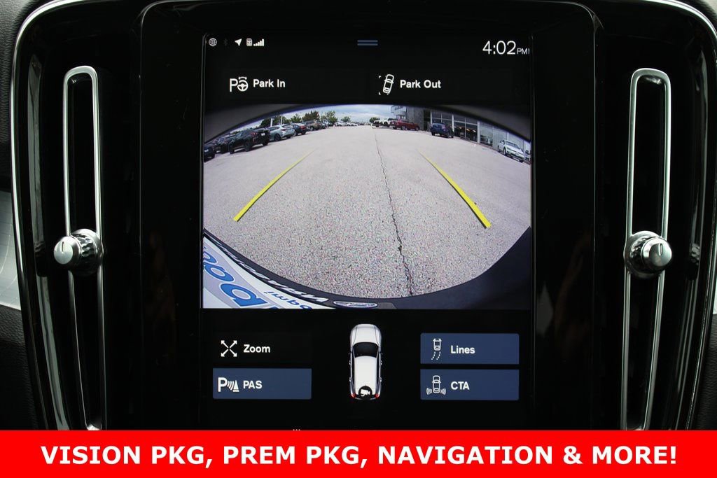 Used 2019 Volvo XC40 T5 Momentum image 15