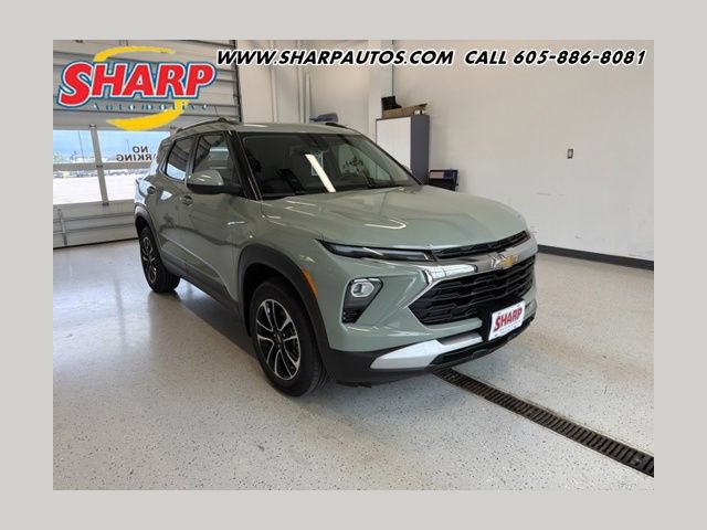 New 2026 Chevrolet TrailBlazer LT w/ Convenience Package AWD/4WD image 1