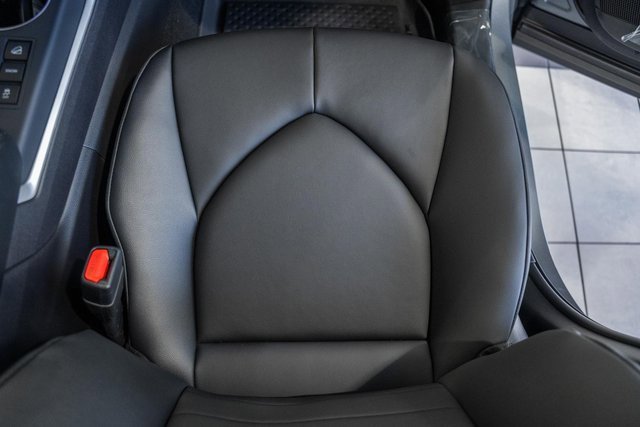 New 2025 Toyota Highlander XLE image 32