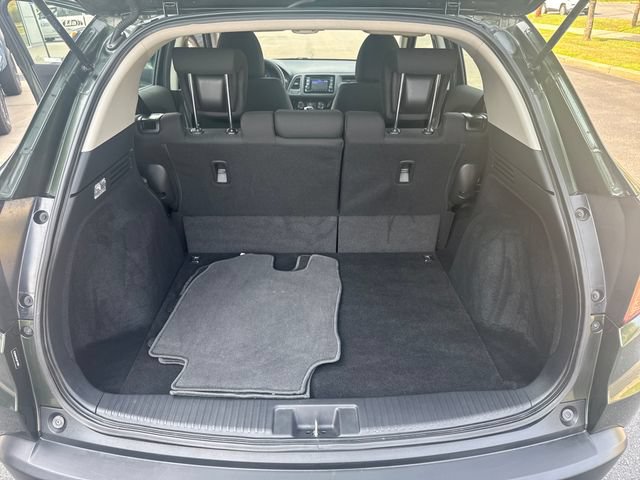 Used 2018 Honda HR-V LX image 26